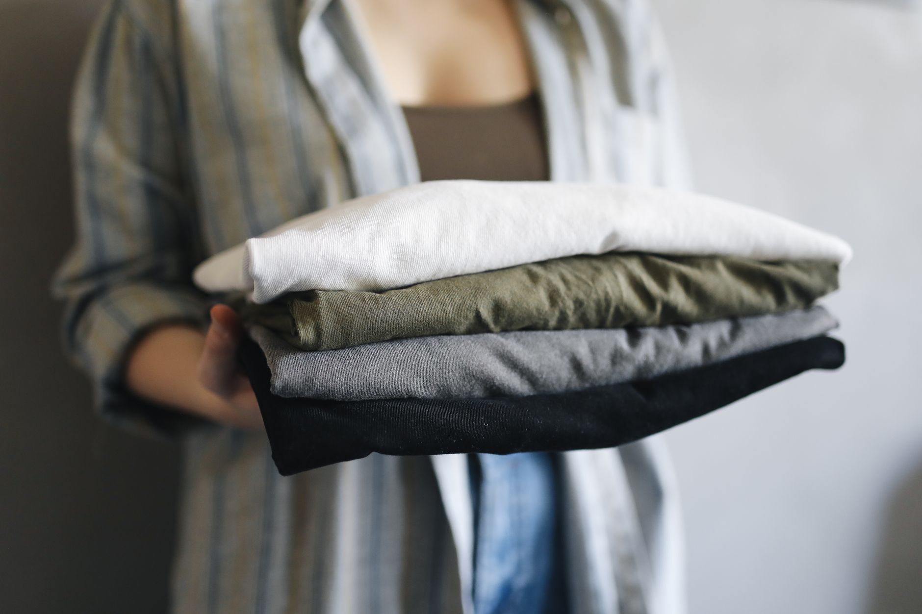 How Much Does Laundry Pickup Cost in the DC Area? (2026 Prices)
